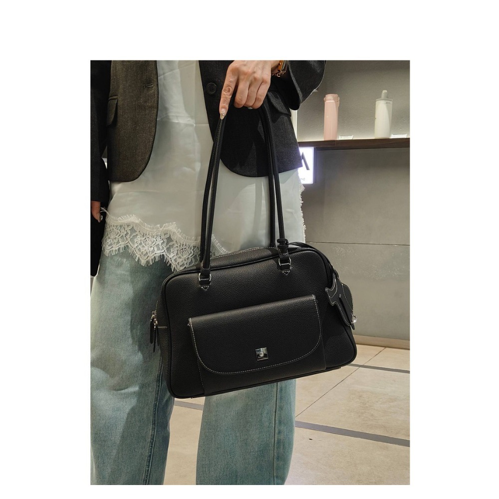 Women Bags 2026 Trends - 2026 Autumn and Winter Retro Trend