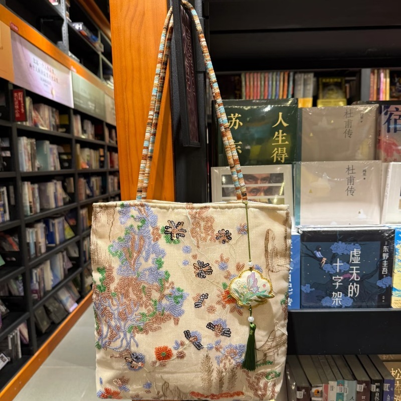 2026 New Chinese Style Embroid - Women Bags 2026 Trends review and price