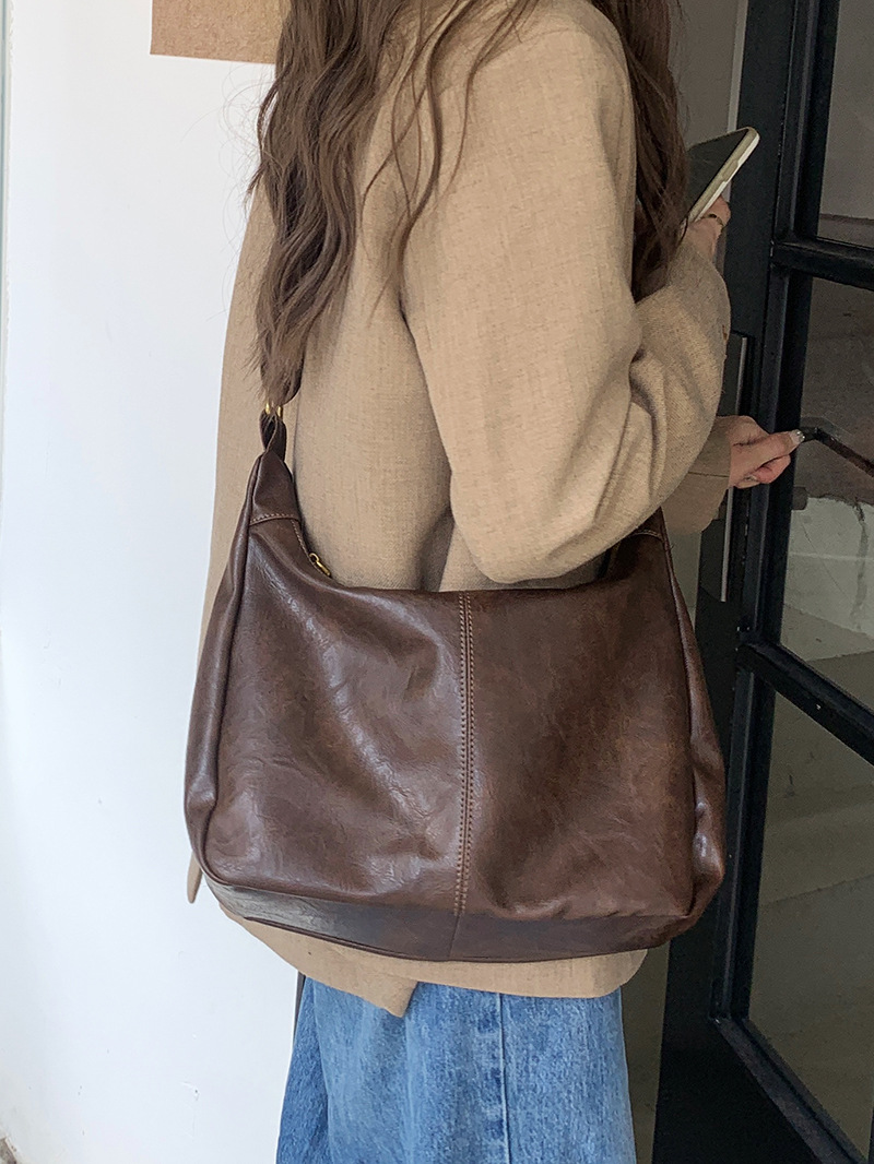 2026 Autumn Maillard Vintage T - Women Bags 2026 Trends review and price